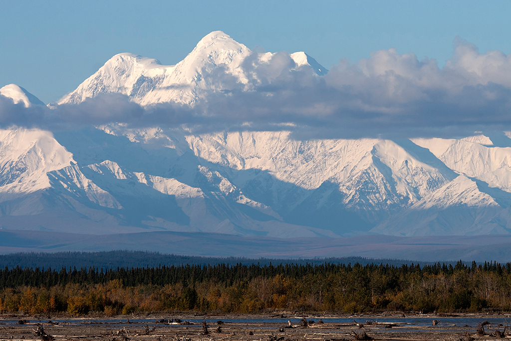 IMG_205.jpg - The Alaska Range